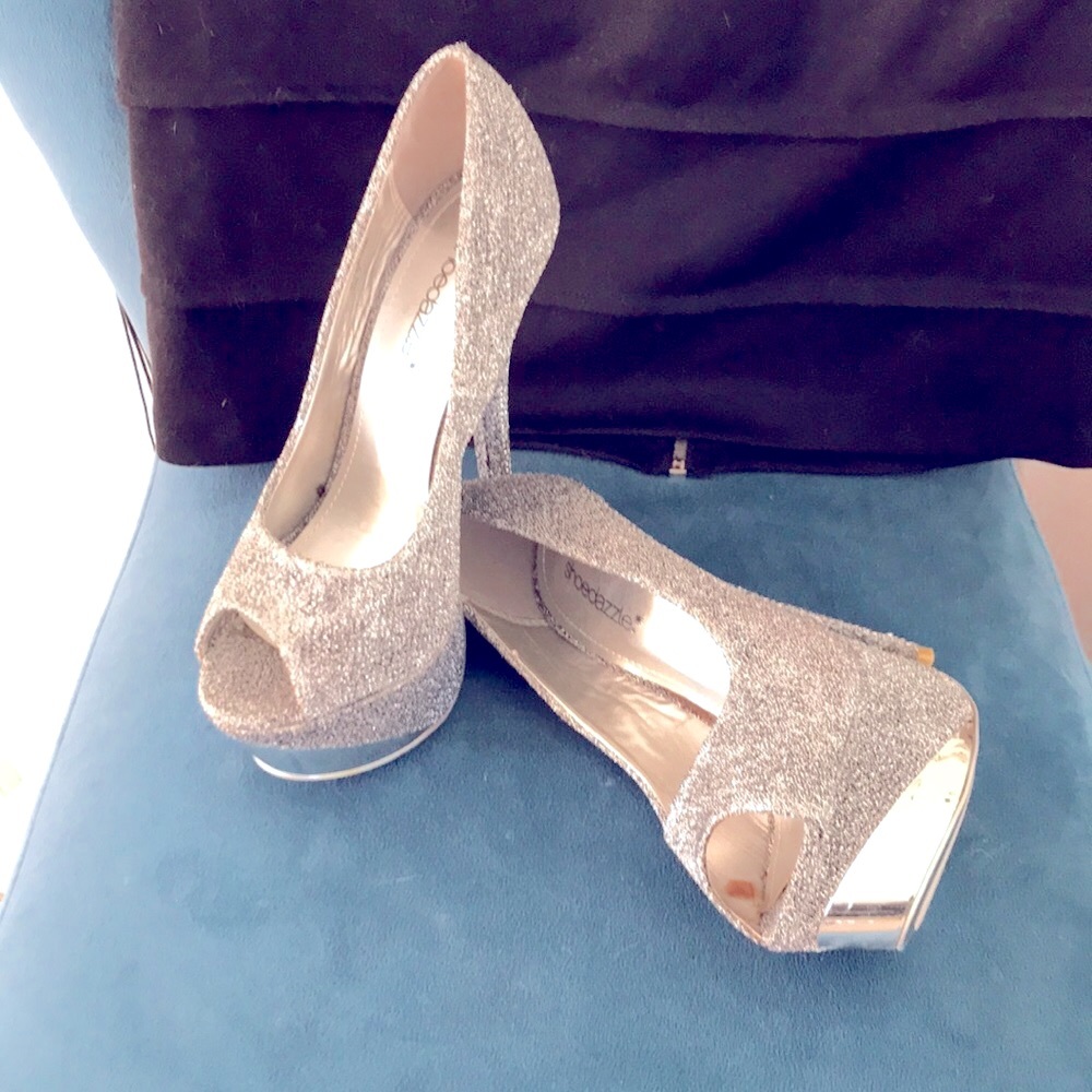 Matte Metallic Platforms - image 1